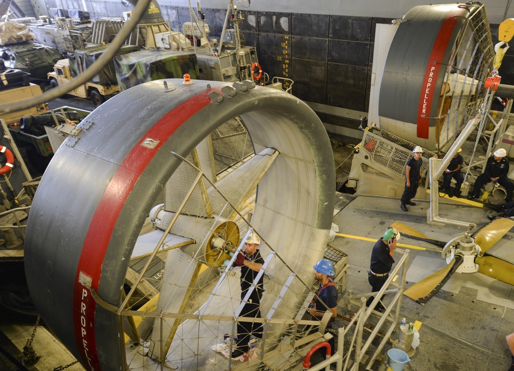 LCAC 31 maintenance