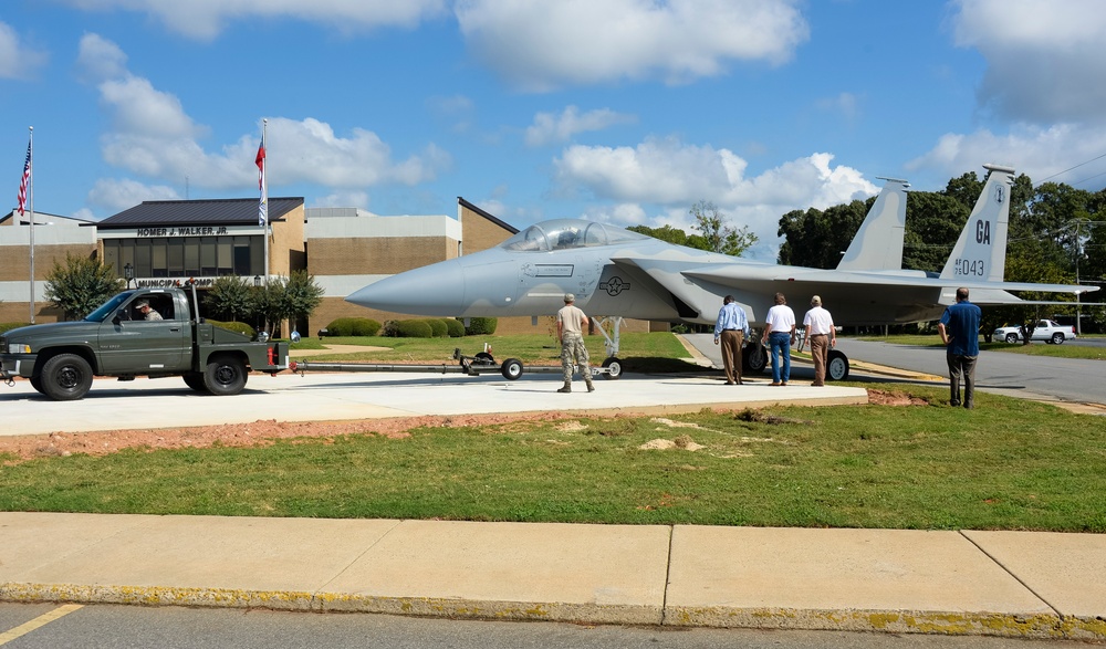 Ga. Guard unit donates F-15 Eagle to Warner Robins