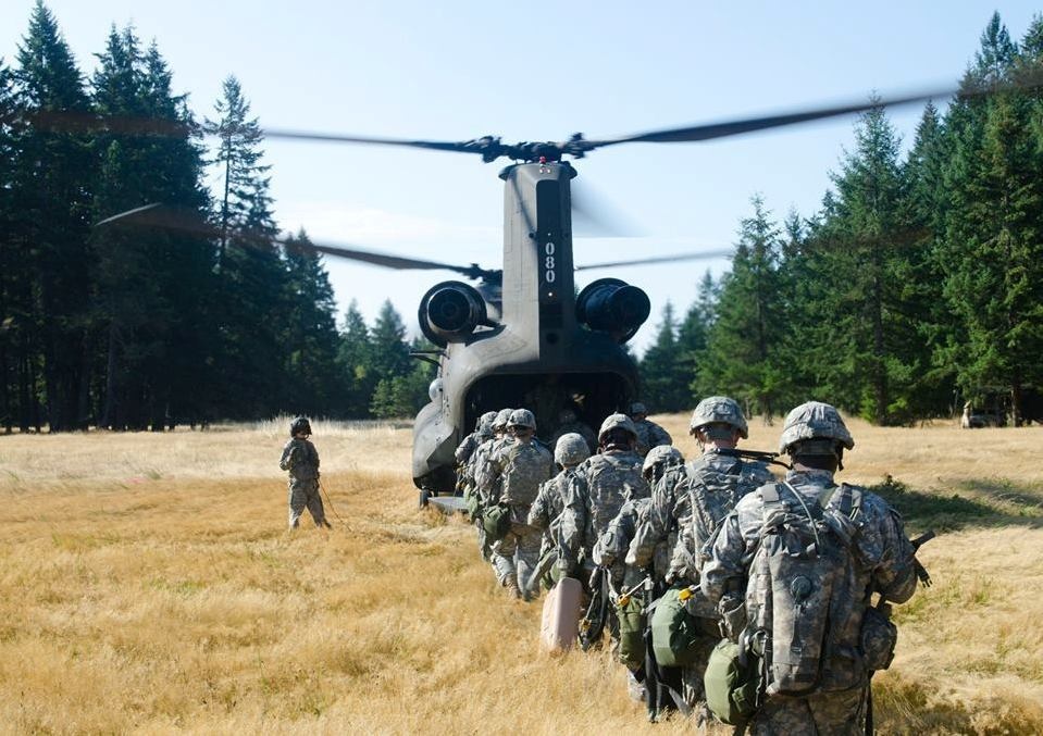 20th CBRNE Soldiers conduct joint air training mission