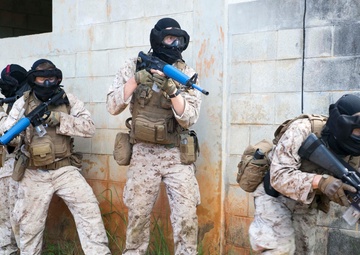 Guns blazing: 1/3 completes MOUT training