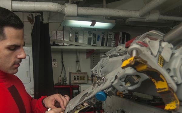 Troubleshooting a BRU-41 missile launcher