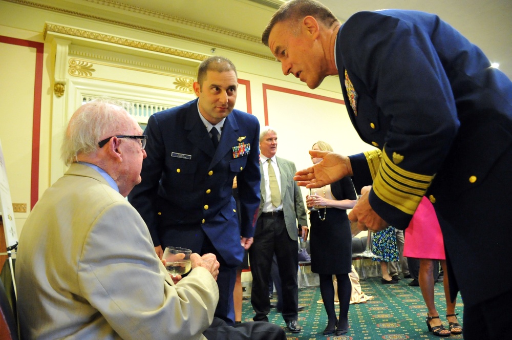 Rescue at sea rewarded