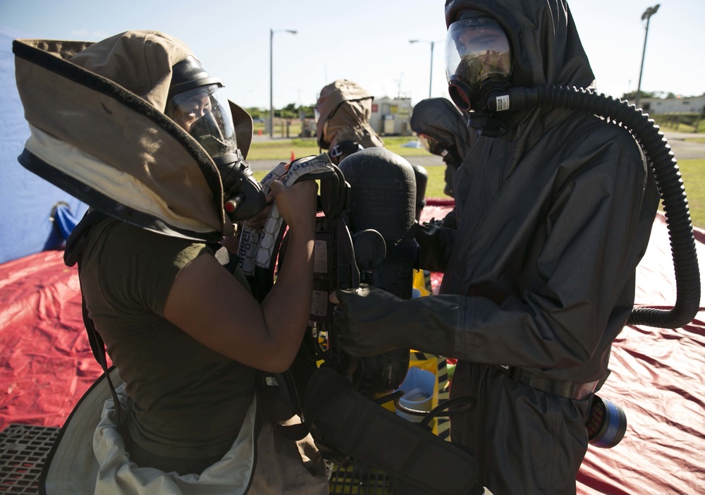 CBRN Marines put through paces during hazmat response training
