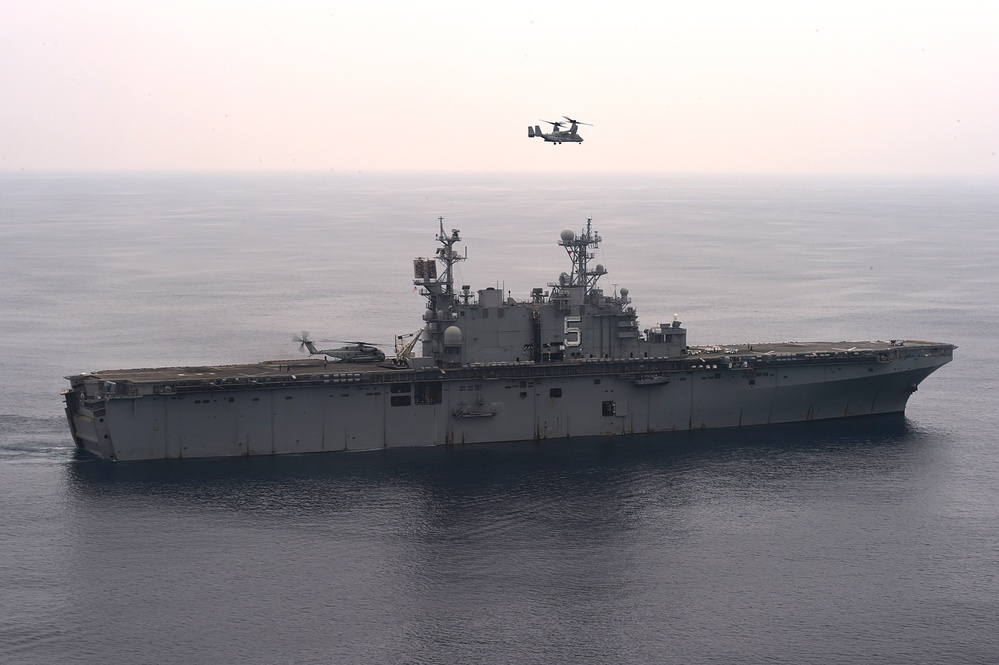 Osprey takeoff from USS Peleliu