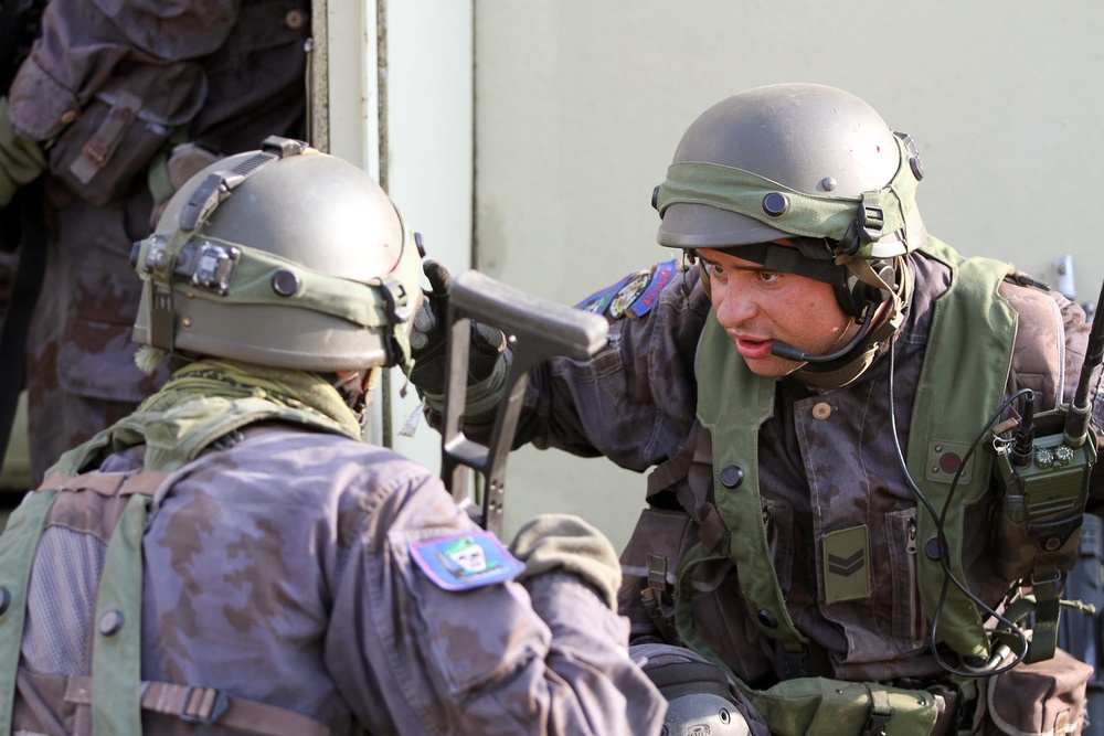 Lithuanian OPFOR attacks Camp West at Exercise Saber Junction 14