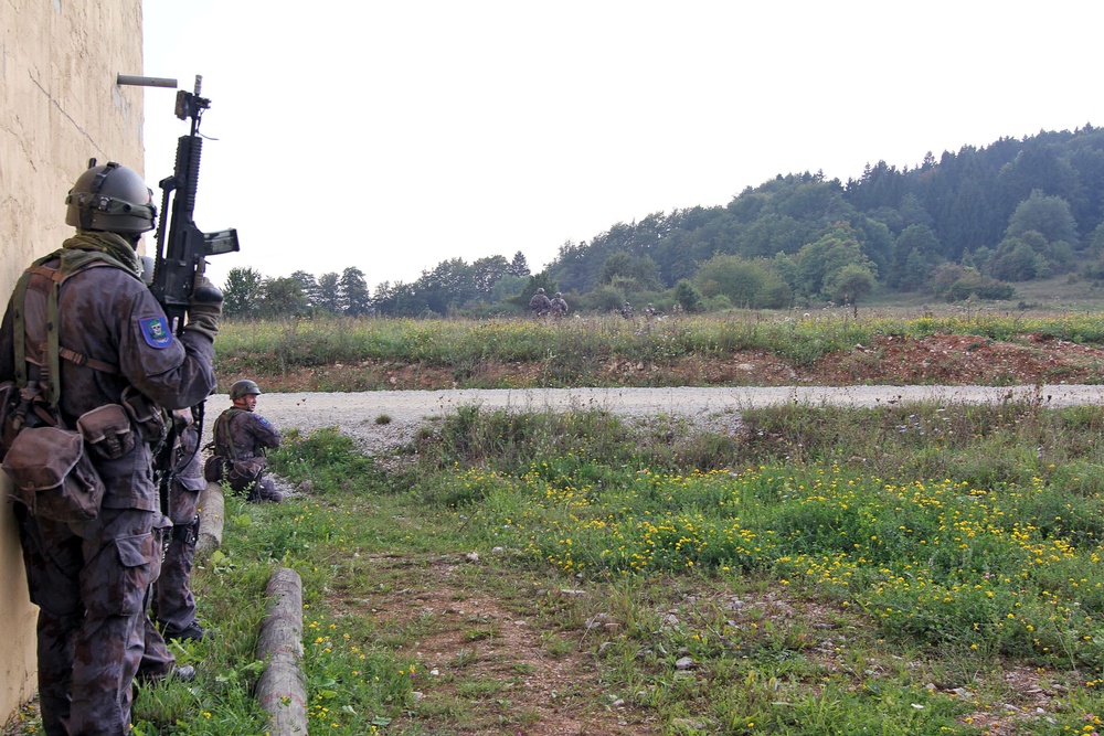 Lithuanian OPFOR attacks Camp West at Exercise Saber Junction 14