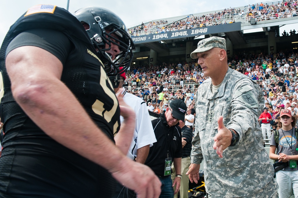US Army chief of staff visits West Point