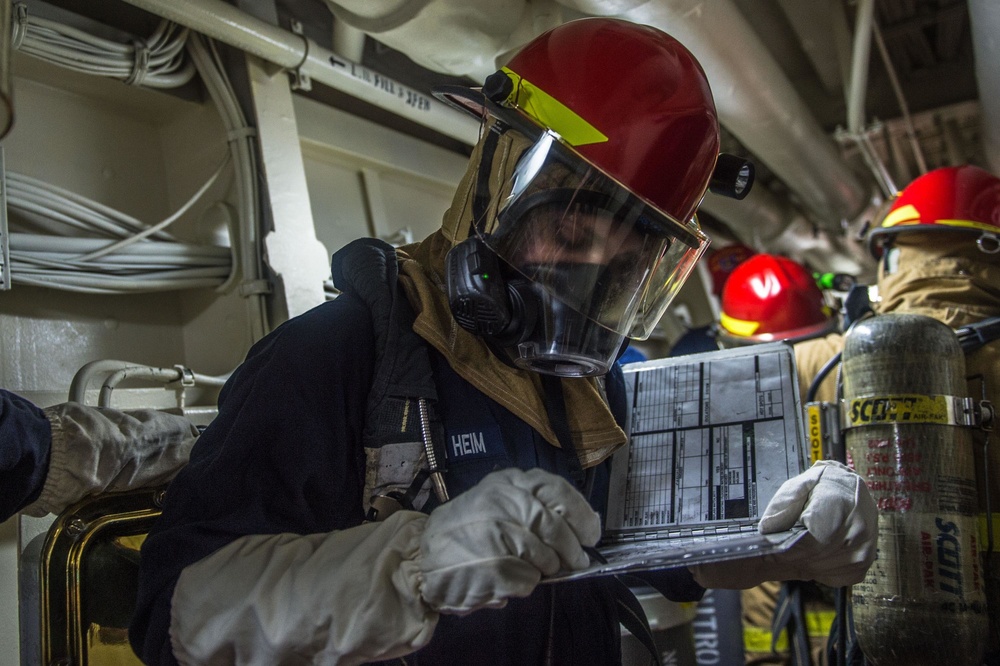 USS Shiloh Sailors conduct fire drill