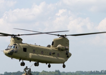 Train as you fight: 584th SMC conducts sling load training