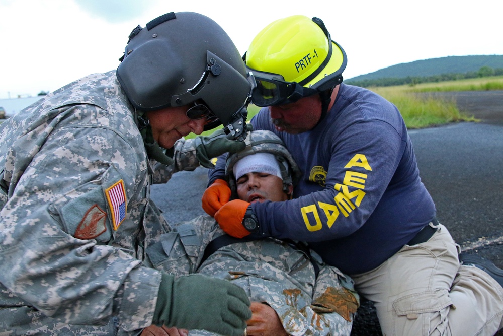 PRNG Black Hawk Rescue Hoist System training