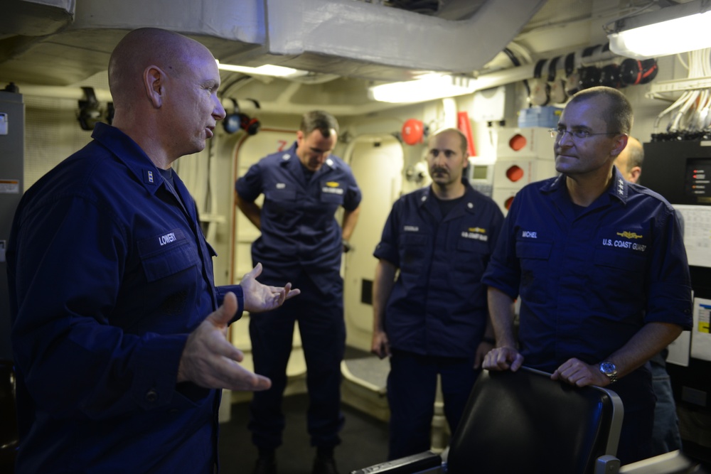 Vice Adm. Chuck Michel visits CGC Stratton in the Arctic