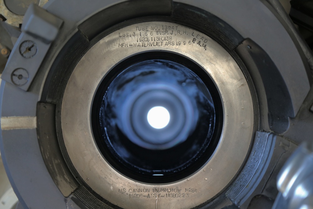 Inside a Paladin gun tube