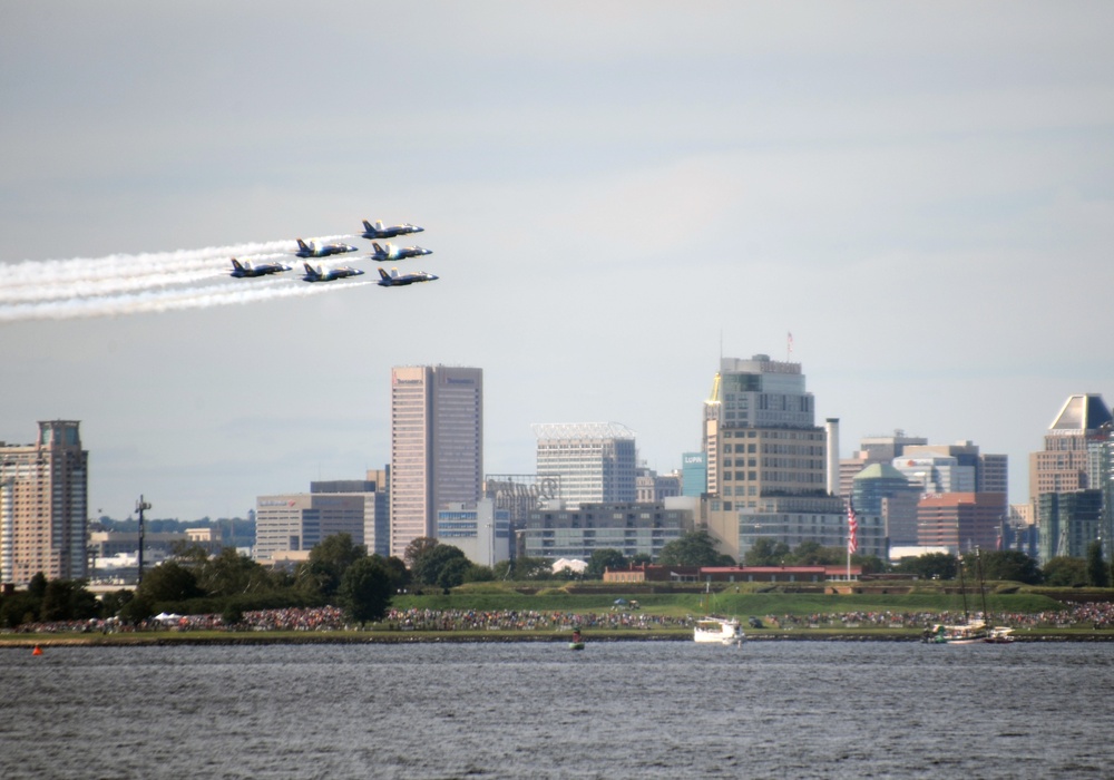 US Navy's Blue Angels perform at Baltimore's Star-Spangled Spectacular