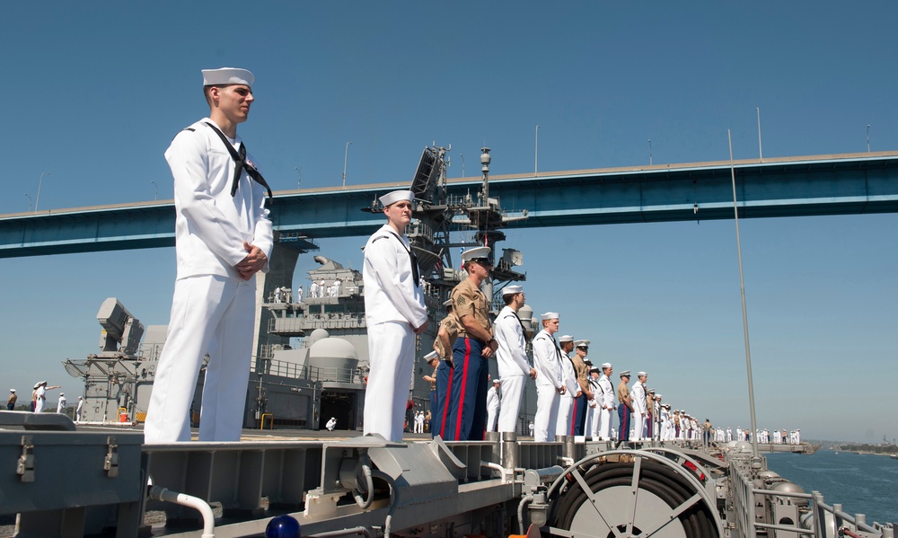 USS America arrives in its homeport of San Diego