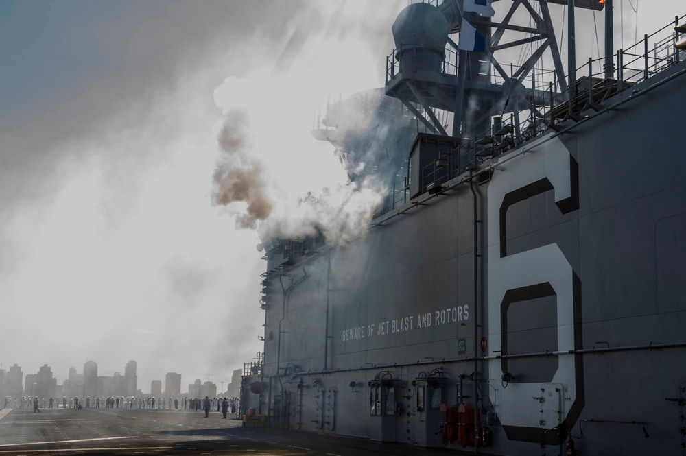 USS America arrives in its homeport of San Diego