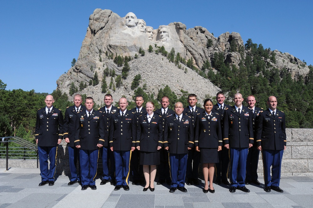 15 Soldiers commission as second lieutenants