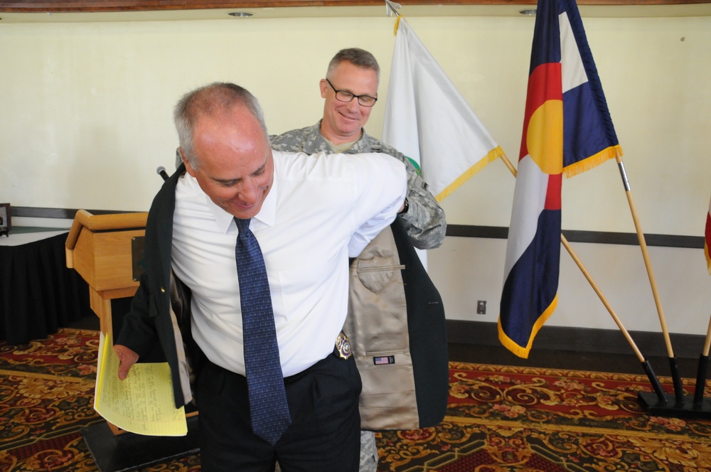 Colorado Springs police chief inducted as Fort Carson’s 2013 Good Neighbor