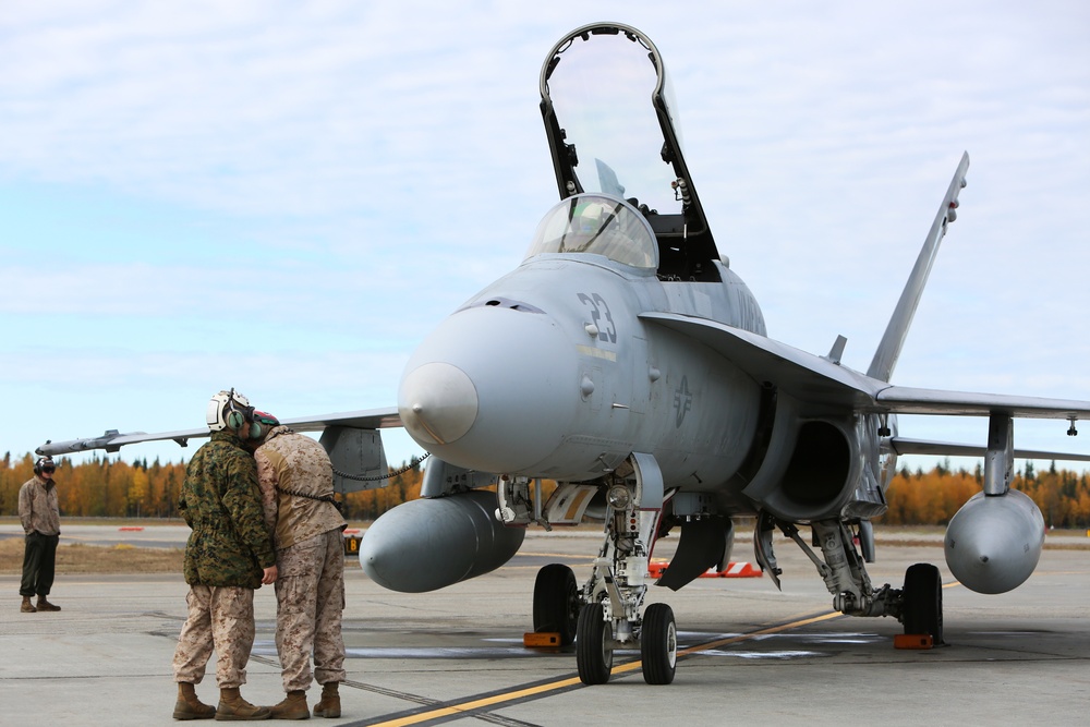 VMFA-122 Marine comes home during Distant Frontier