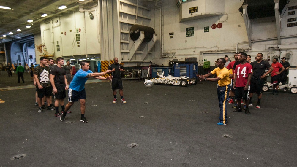 USS Carl Vinson replenishment