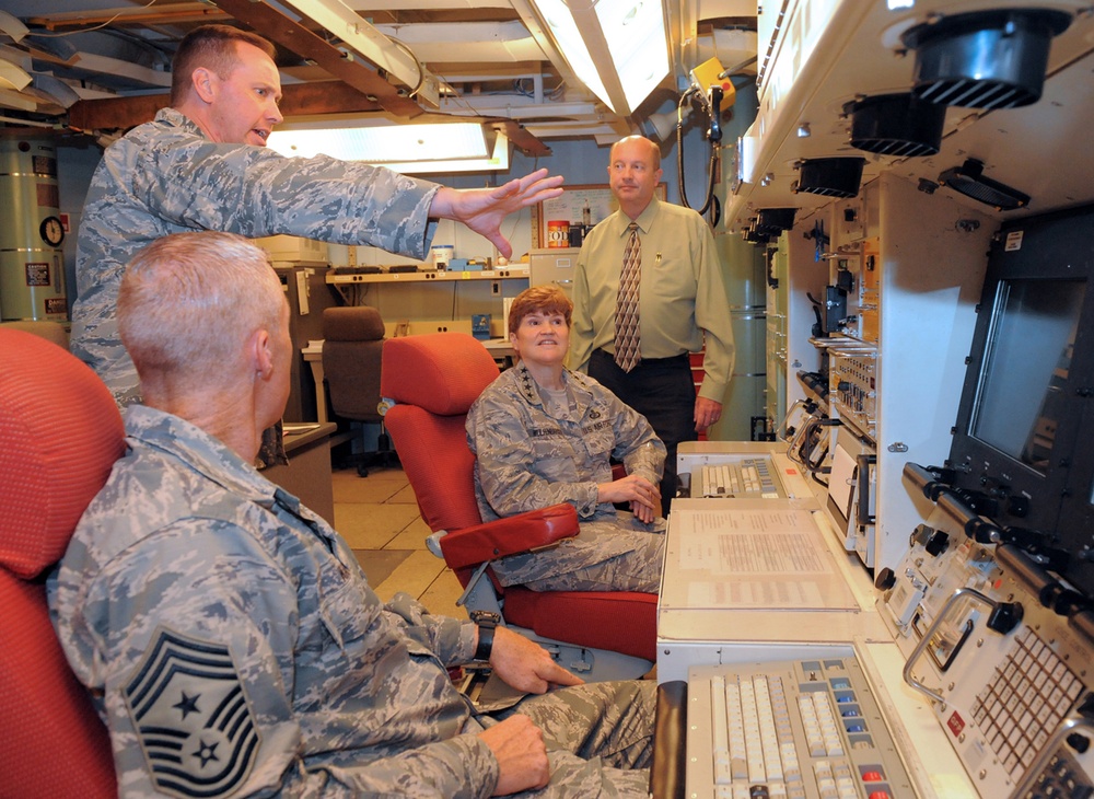Air Force Materiel Command commander visits Hill Air Force Base