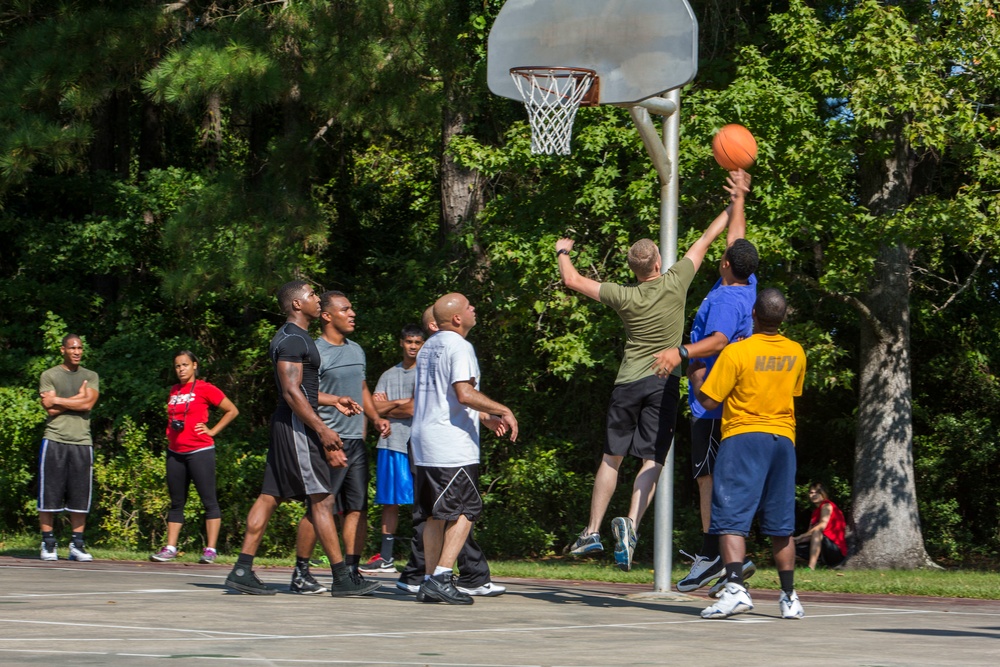 CLR-2 Marines play sports in annual field meet
