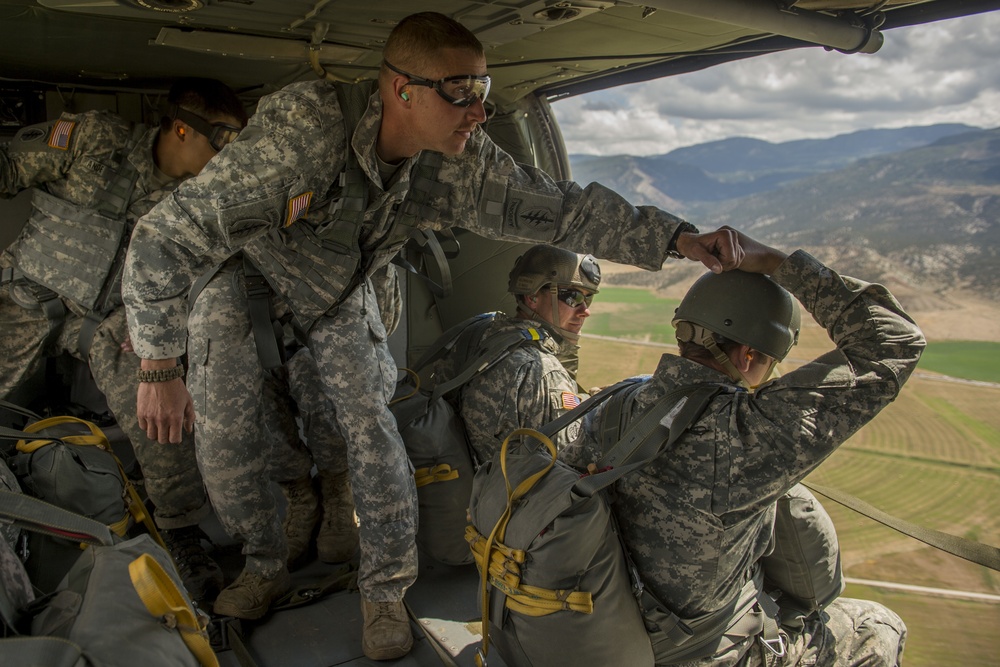 Utah National Guard Parachute Training