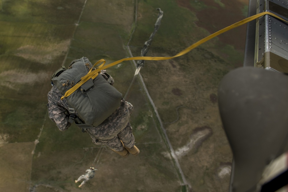 Utah National Guard Parachute Training