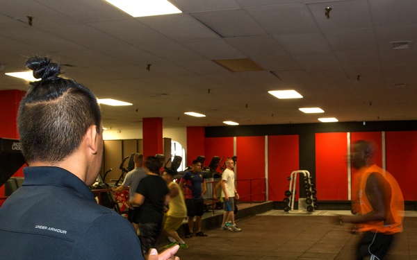 Fit to fight: personal trainer helps Service members get fit after injury