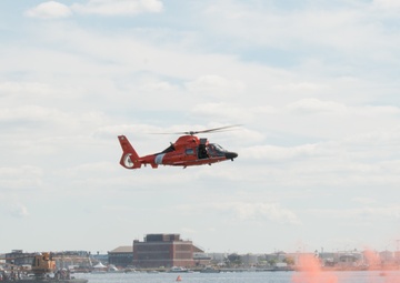 Coast Guard rescue demo during Star-Spangled Spectacular