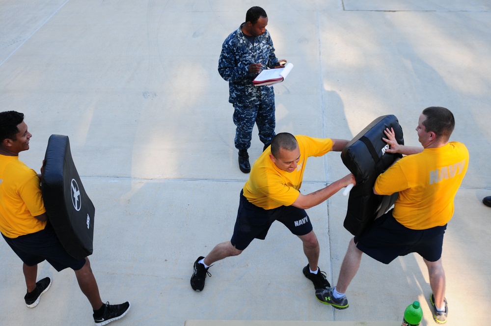 Zumwalt crew trains for sea duty ashore