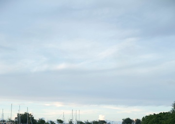Recon Marines infiltrate beach, conduct raid