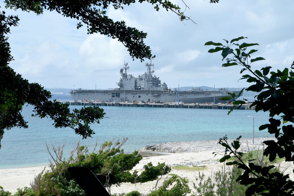 USS Peleliu port visit at White Beach