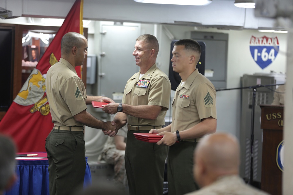 22 MEU Marines, Bataan Sailors graduate corporals course at sea