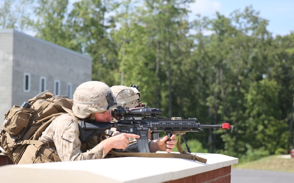 3/2 Marines assault Fort A.P. Hill MOUT town