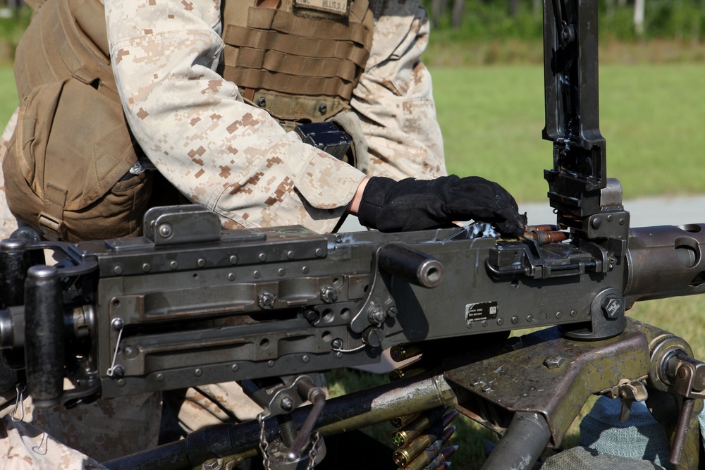 10th Marines conducts machine gun training