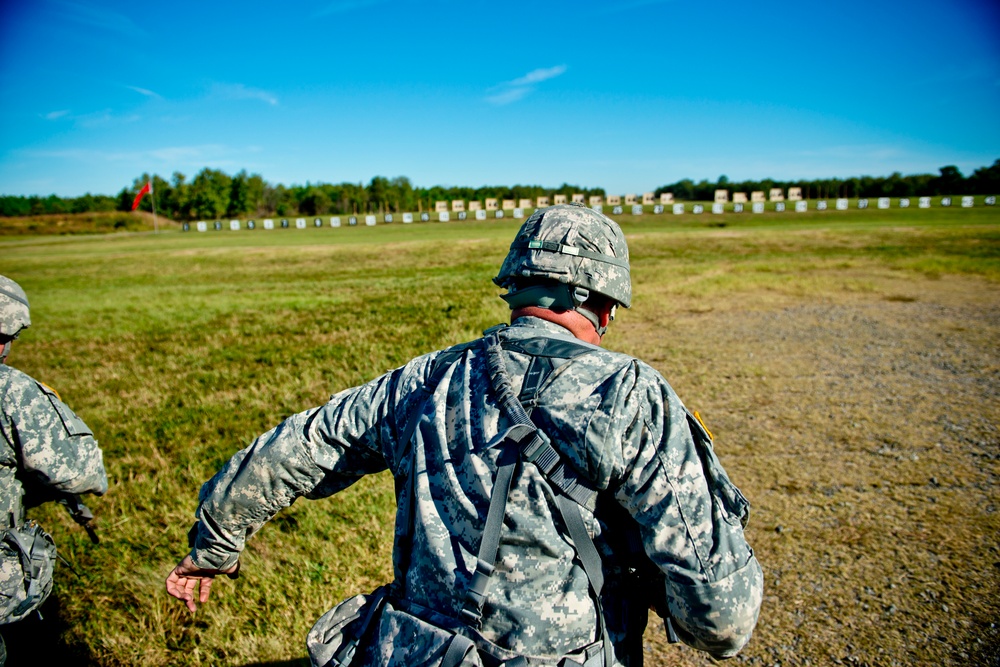 Competitors take on second day of Army Reserve small-arms championship