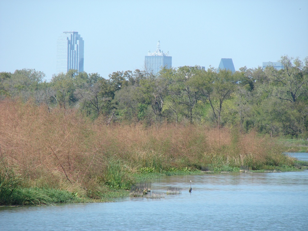 Corps contract extends wetland chain closer to downtown Dallas