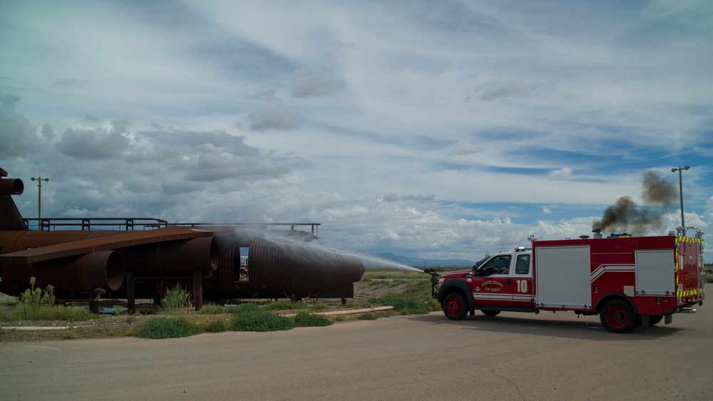 Holloman receives next-gen fire engine