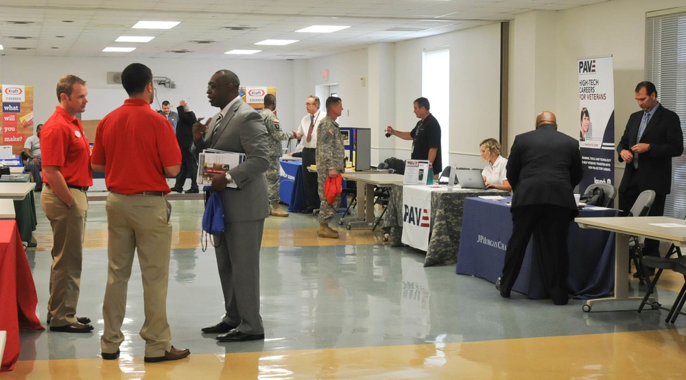 Fort Hood hosts job fair for officers