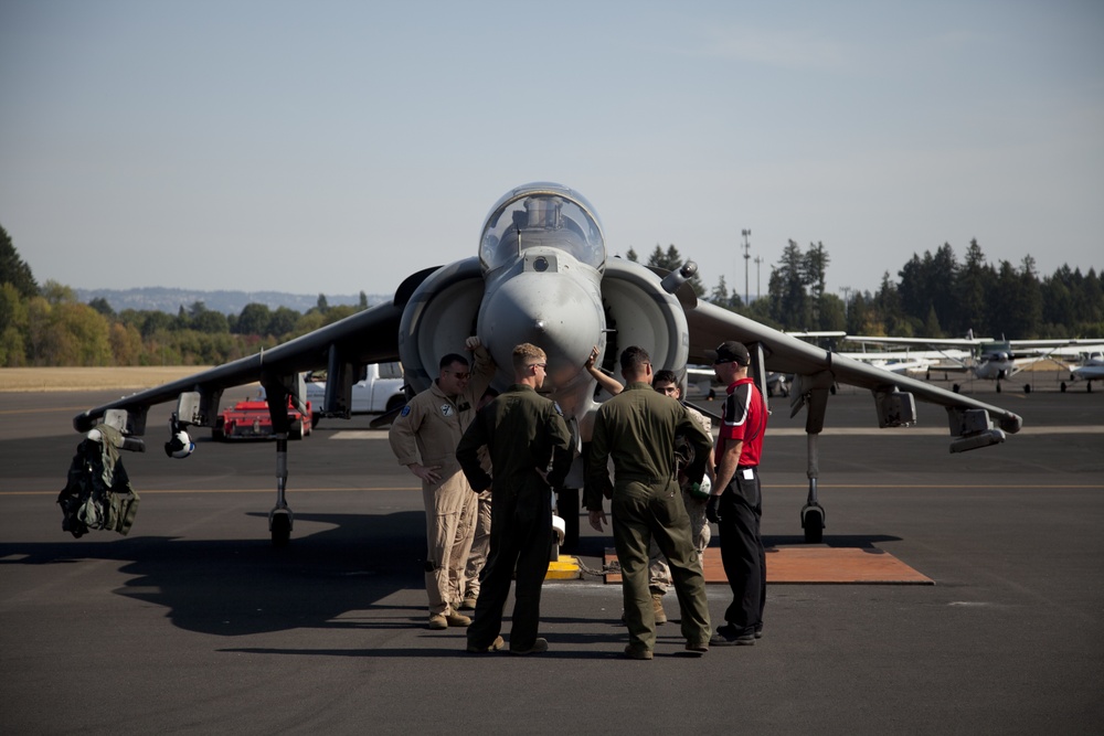 DVIDS Images Oregon International Air Show [Image 38 of 44]