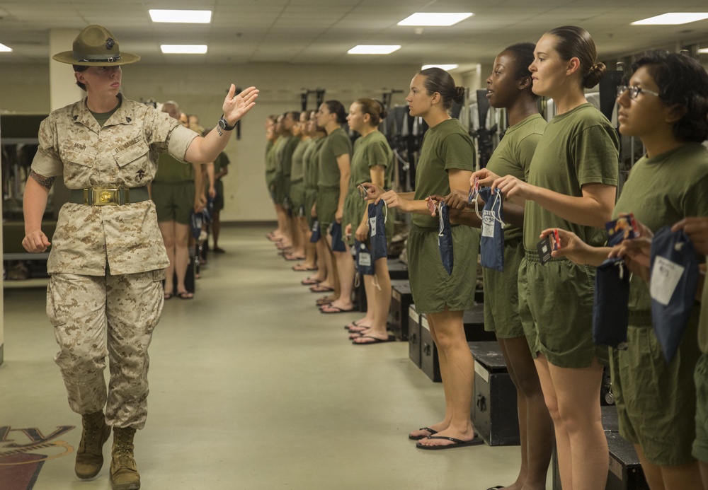 Marine recruits finish off their training day on Parris Island
