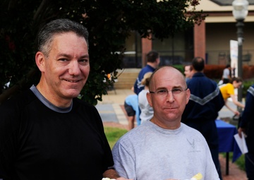 JBAB command leadership celebrate Air Force Birthday 5K Run