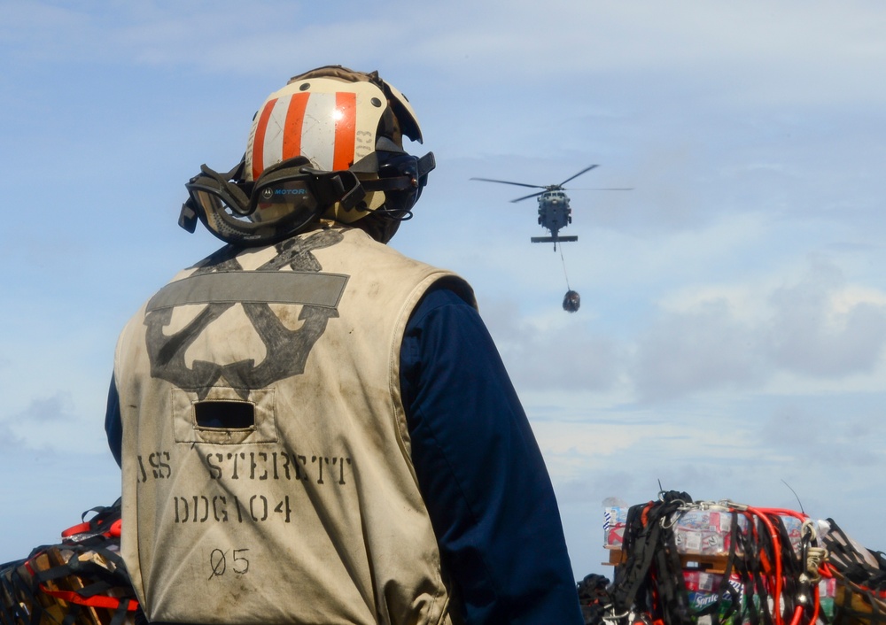 USS Sterett replenishment