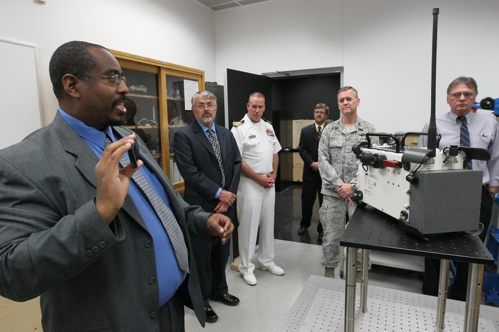 Governor's Military Council visits Navy warfare center as part of effort to determine military's impact on California