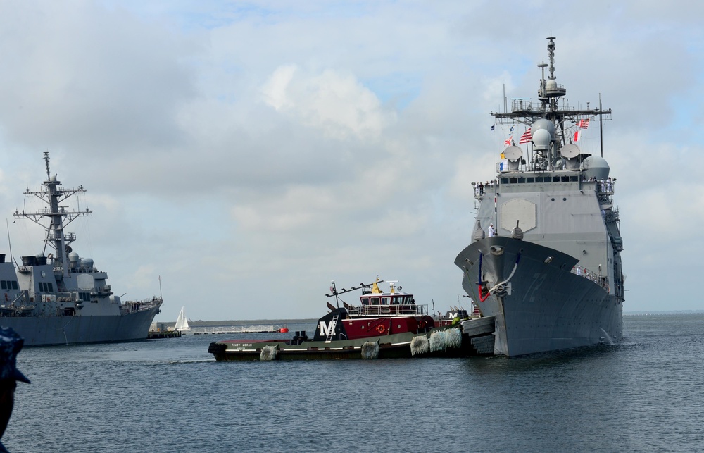 USS Vella Gulf returns from deployment