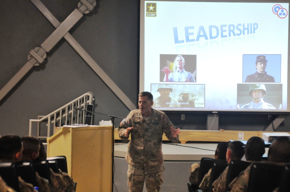 Brig. Gen. Donnie Walker Jr. hosts leadership training