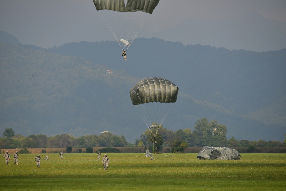 Jump Training 173rd Airborne Brigade, Juliet Drop Zone