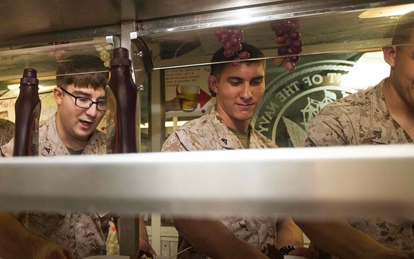 MEU Marines enjoy ice cream social aboard USS Gunston Hall