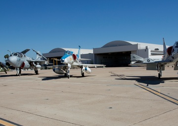 The show goes on: MCAS Miramar to open gates for Miramar Air Show