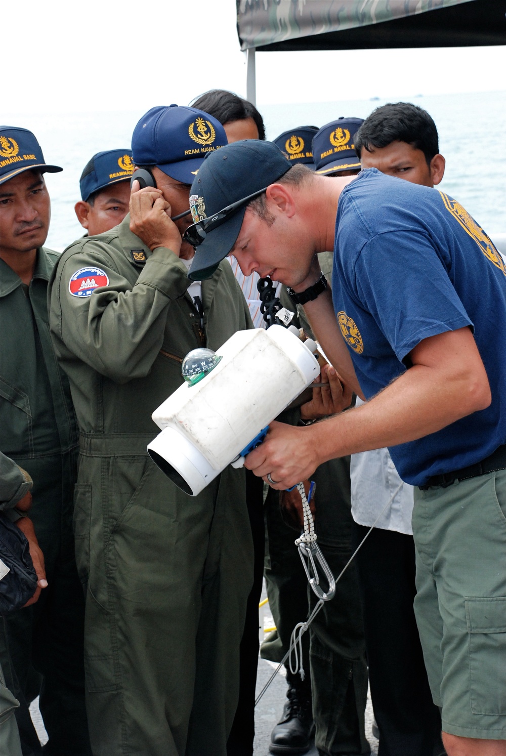 Sonar demonstration aboard USNS Safeguard